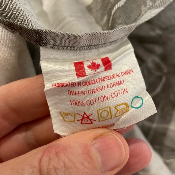 Grey flowers queen size duvet cover - Picture 4 of 5